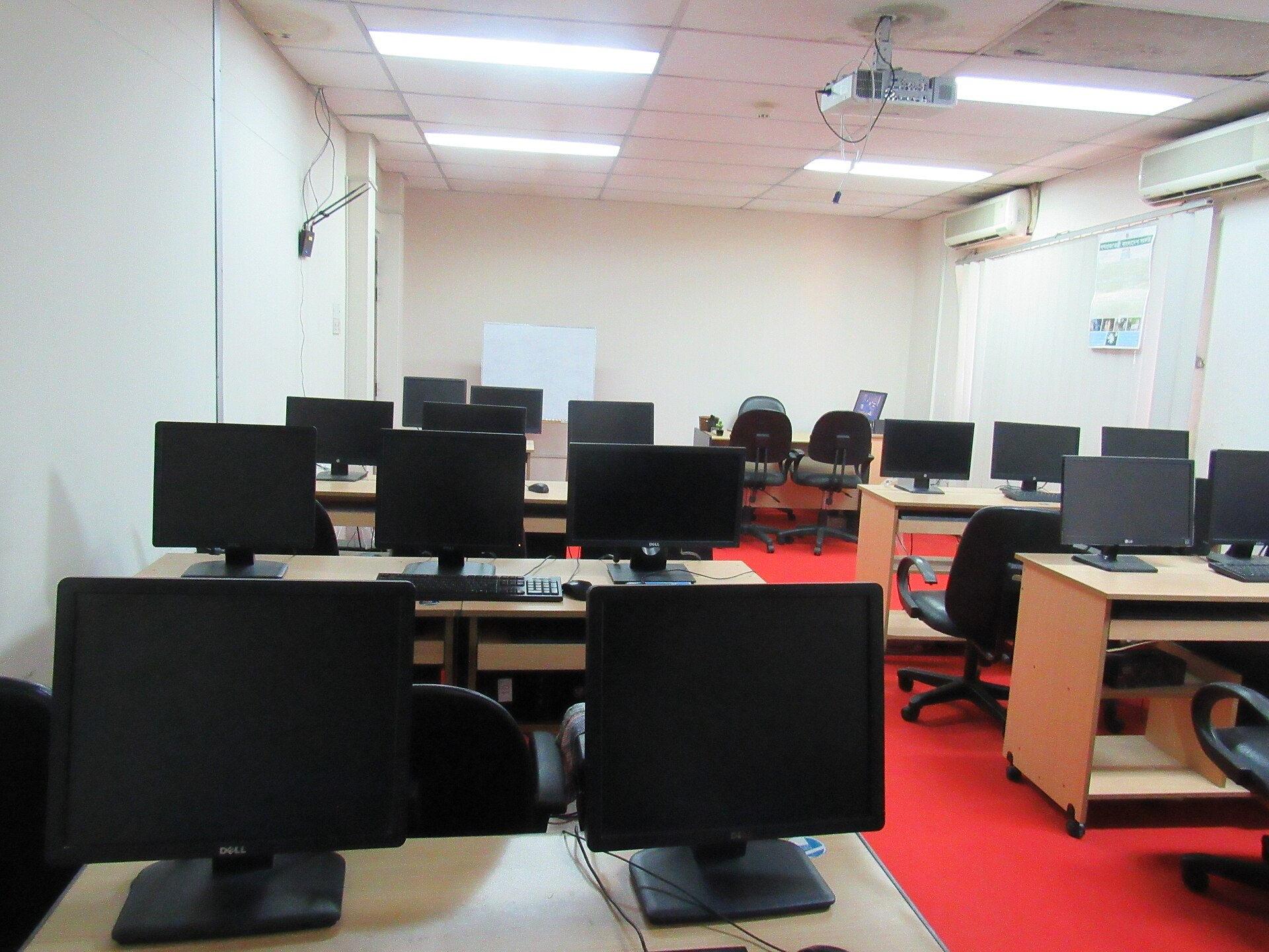 Bioinformatics Division, National Institute of Biotechnology (NIB) laboratory