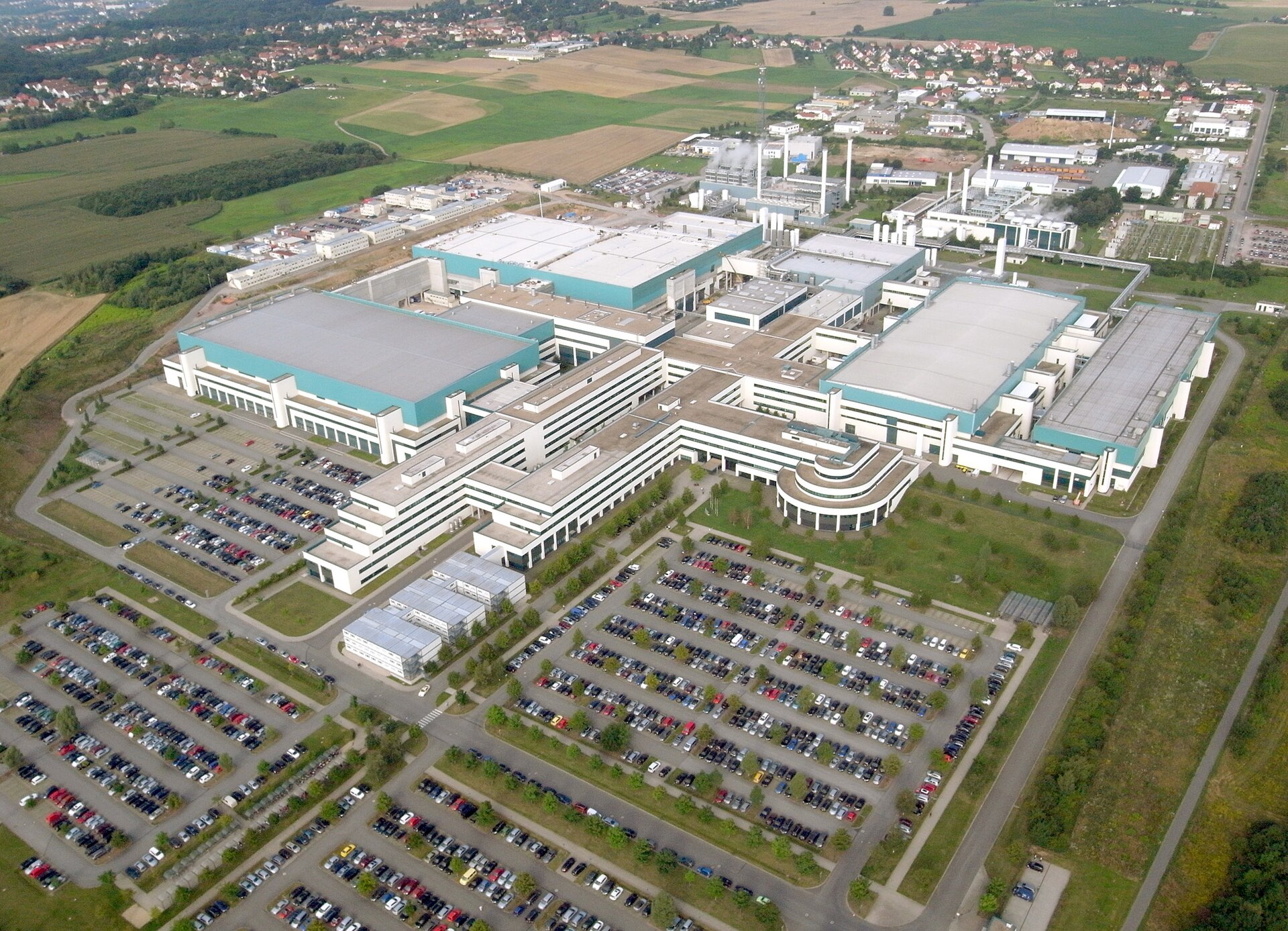 Aerial photograph of GlobalFoundries Dresden